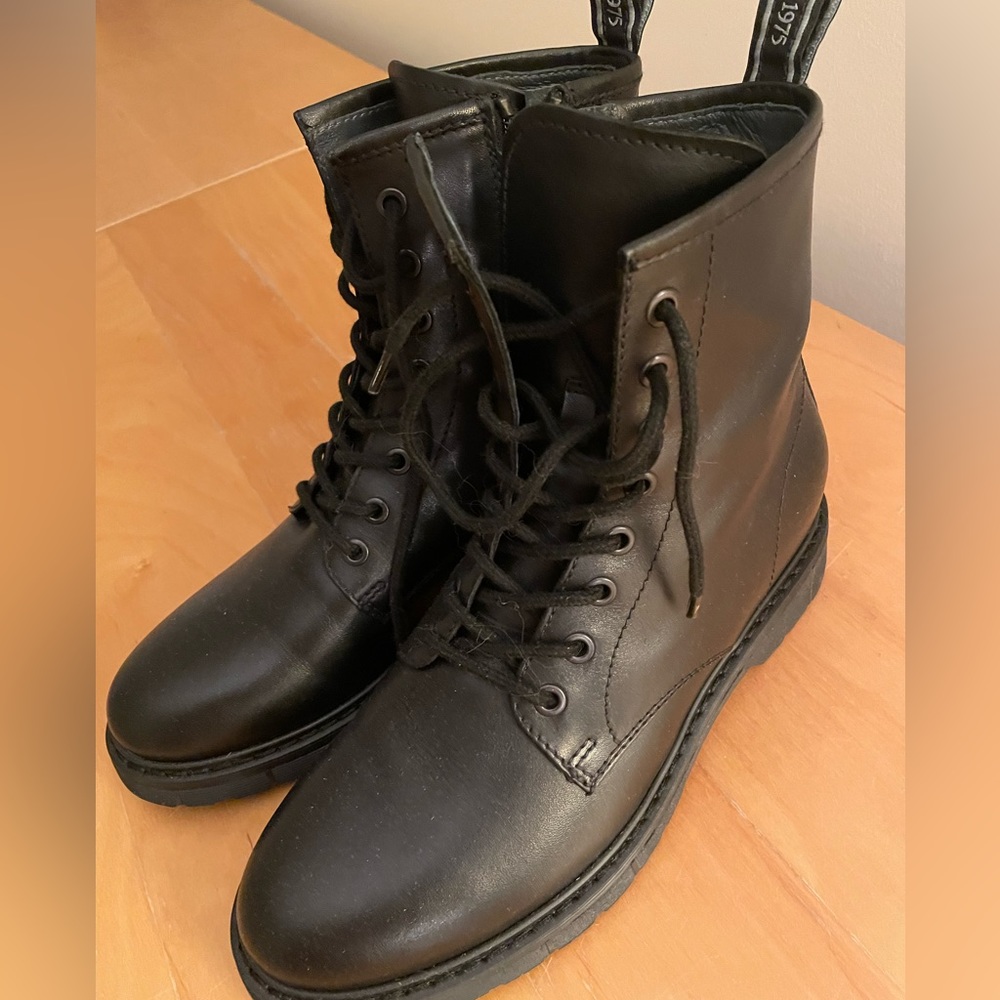 Brand new combat boots by NeroGiardini, retails for $275 at Nordstrom